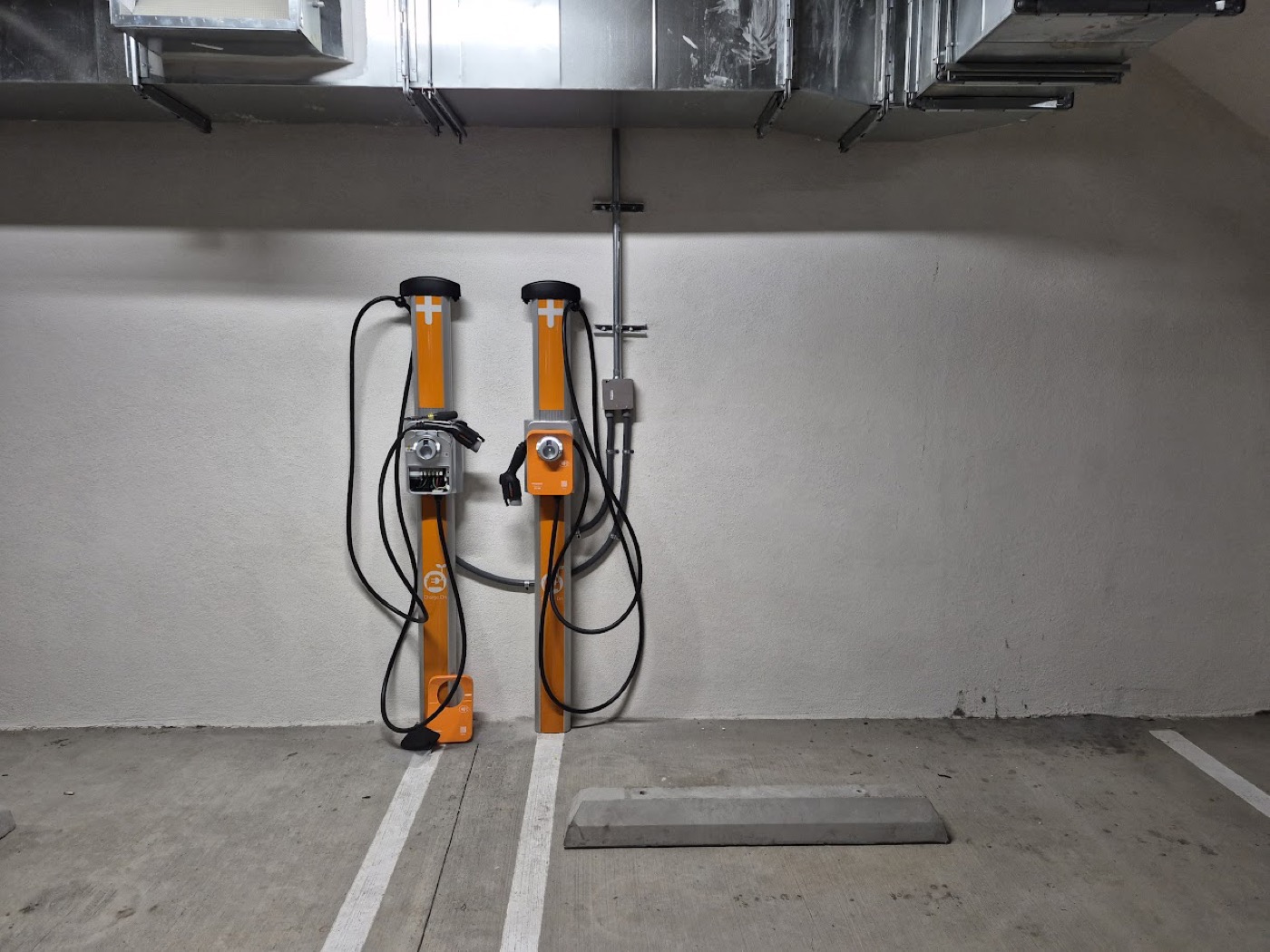 Two ChargePoint Level 2 stations installed in a Van Nuys parking garage